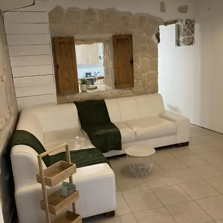 Maison De Village *